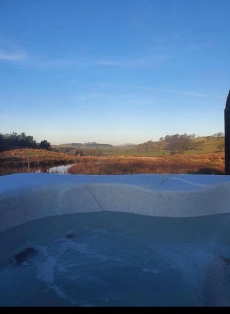 Pond View Pod 1 With Outdoor Hot Tub - Fife - Loch Leven - Lomond Hills Villa Kelty Exterior foto