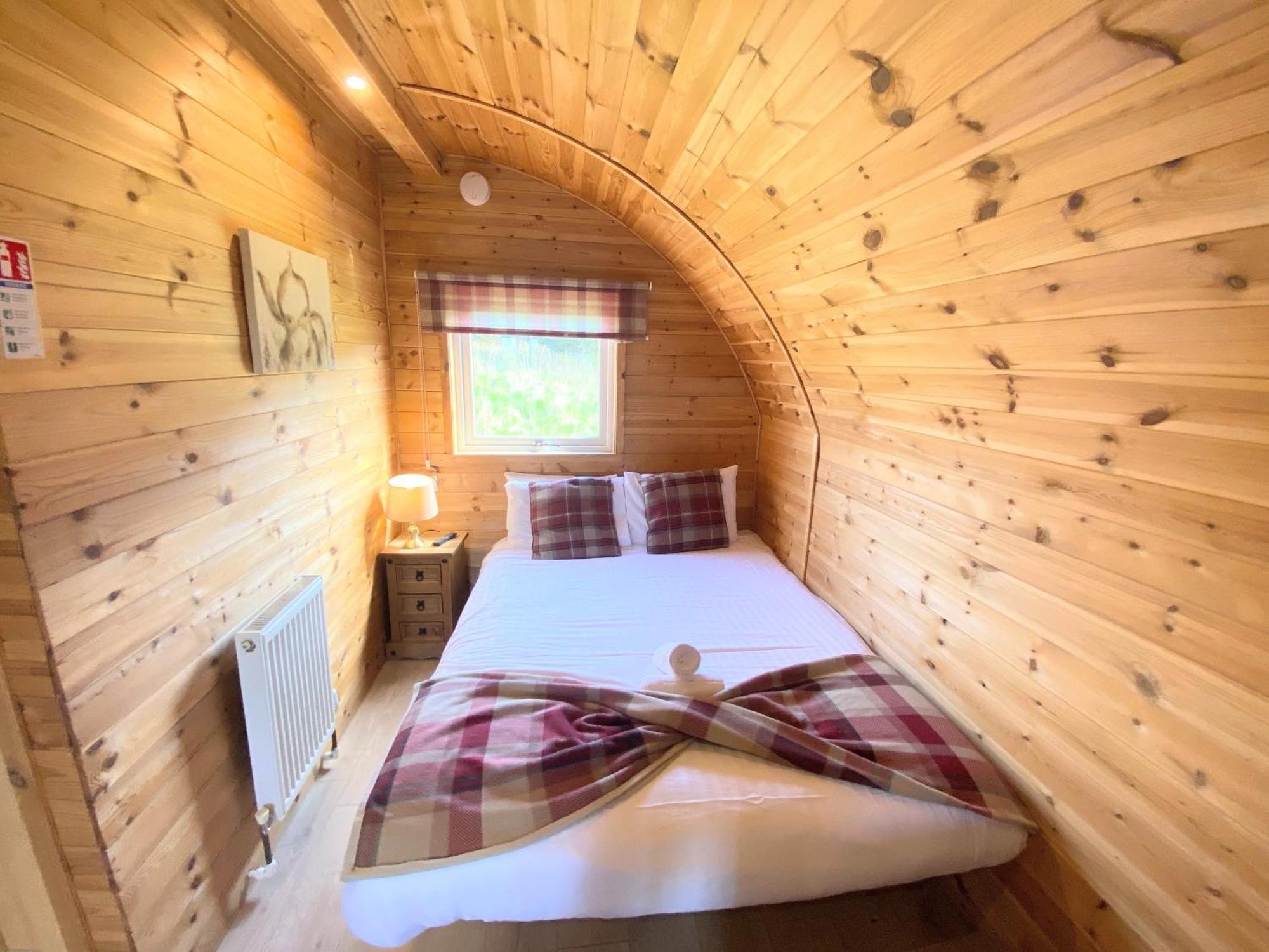 Pond View Pod 1 With Outdoor Hot Tub - Fife - Loch Leven - Lomond Hills Villa Kelty Exterior foto